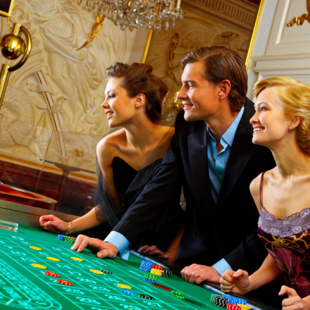 Best Evolution Live Casino Games in Pakistan – Play on PKGame7 App (2025)